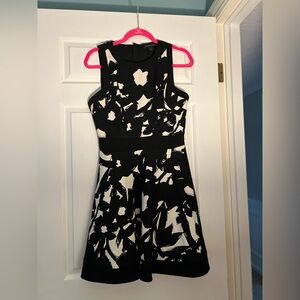 Banana Republic Black and White Floral Dress